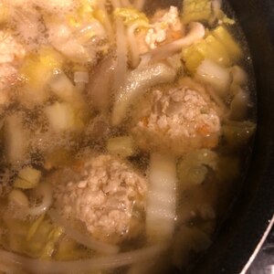 たっぷり野菜の鶏つくねスープ☆